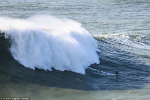 wave-004.jpg