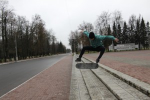 Косуха -- kickflip на местных BIG 4